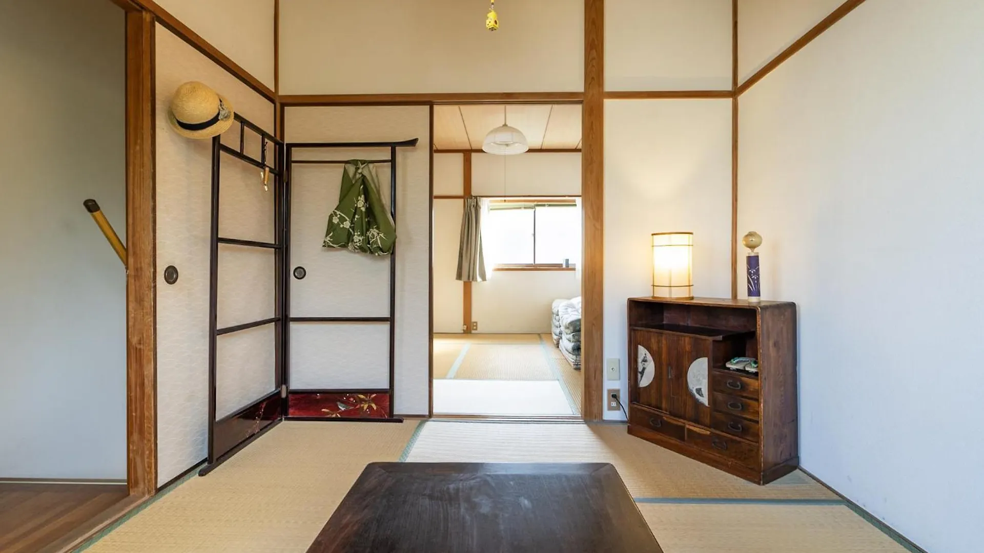 Demachi House Villa Kyoto 0*,  Japan