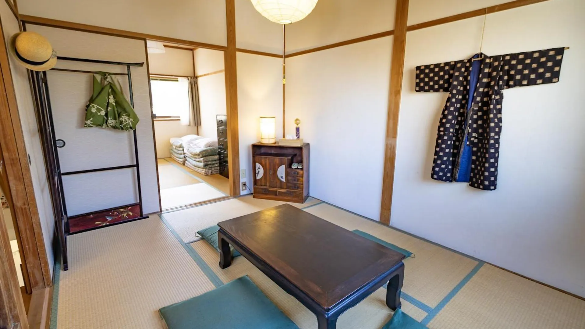 Demachi House Villa Kyoto 0*,